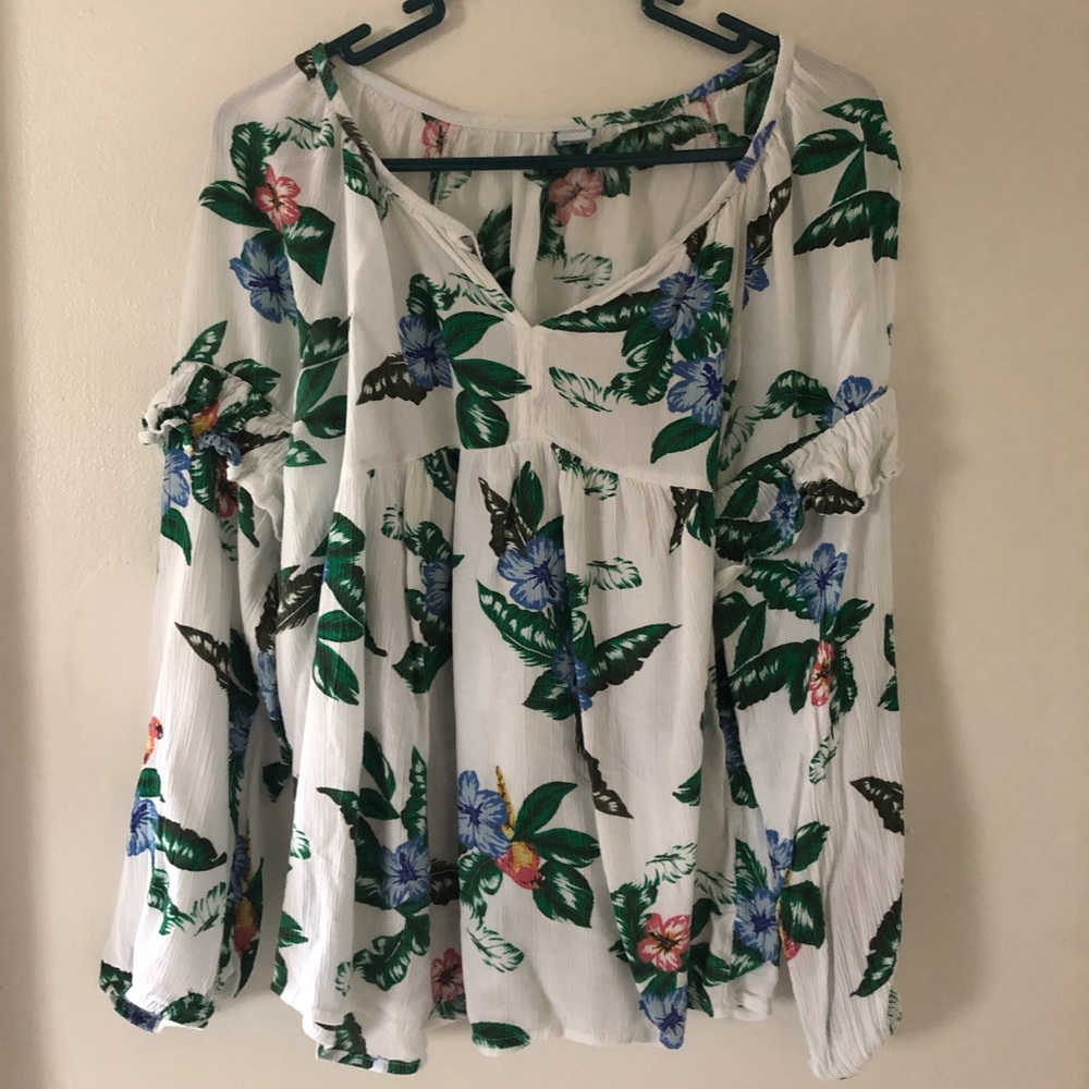 Old Navy Long Sleeve Palm Leave Floral Blouse